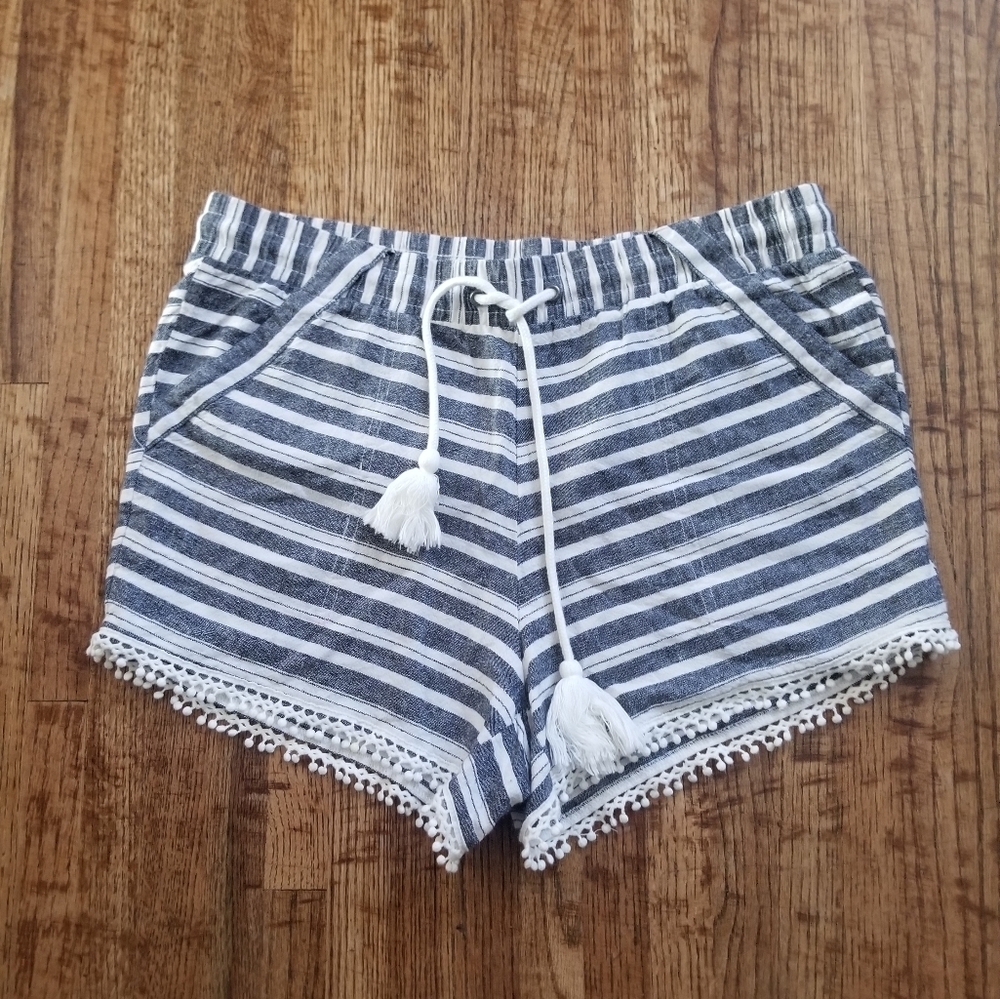 Jolt Linen Blend Shorts